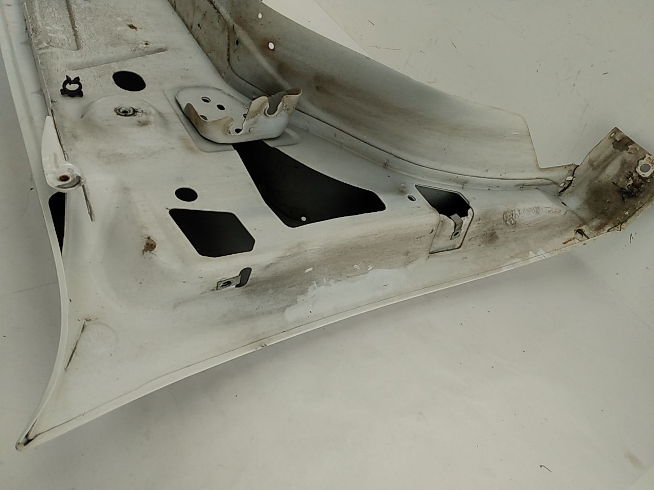 Chevrolet Silverado 1500 Front Left Fender