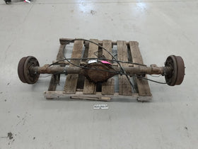 Chevrolet Silverado 1500 Rear End Axle Carrier Assembly