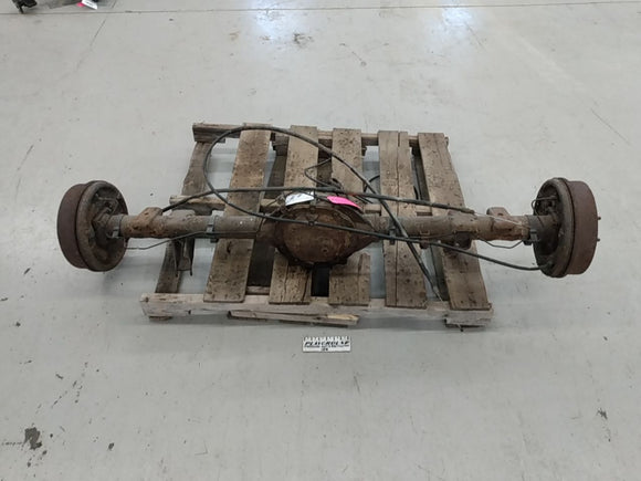 Chevrolet Silverado 1500 Rear End Axle Carrier Assembly