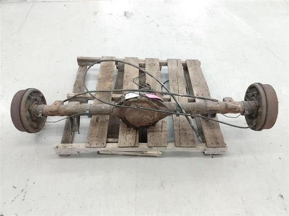 Chevrolet Silverado 1500 Rear End Axle Carrier Assembly