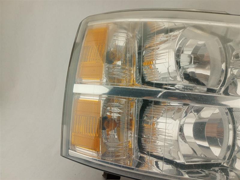 Chevrolet Silverado 1500 Front Right Head Lamp