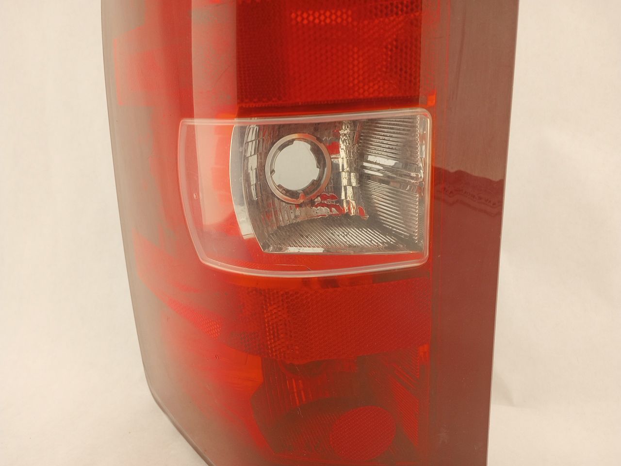 Chevrolet Silverado 1500 Rear Left Tail Lamp