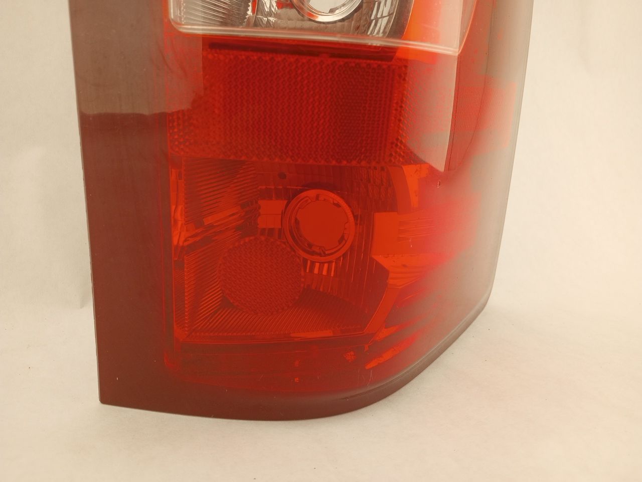 Chevrolet Silverado 1500 Rear Right Tail Lamp