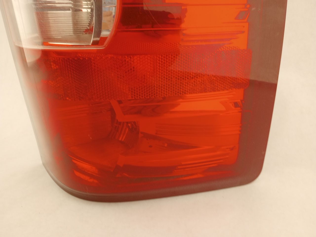 Chevrolet Silverado 1500 Rear Right Tail Lamp