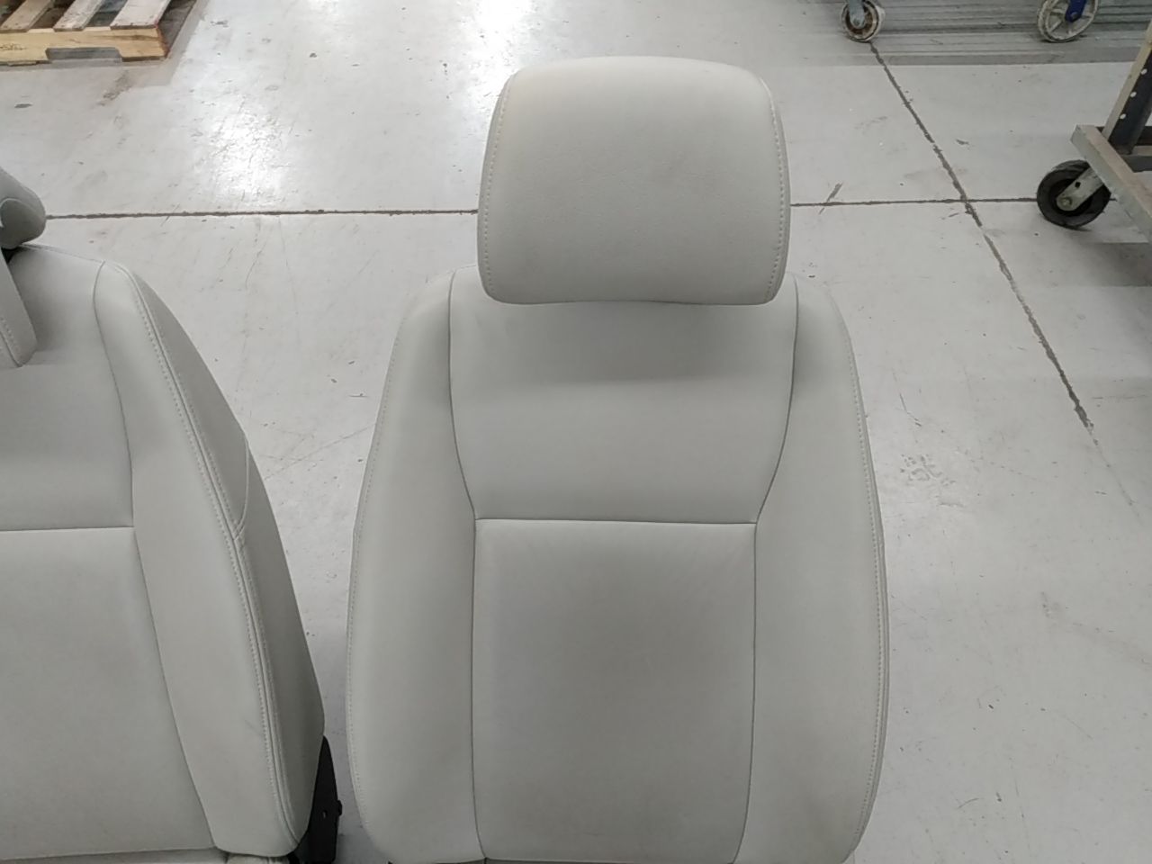 Saab 9-3 Front Seat Set