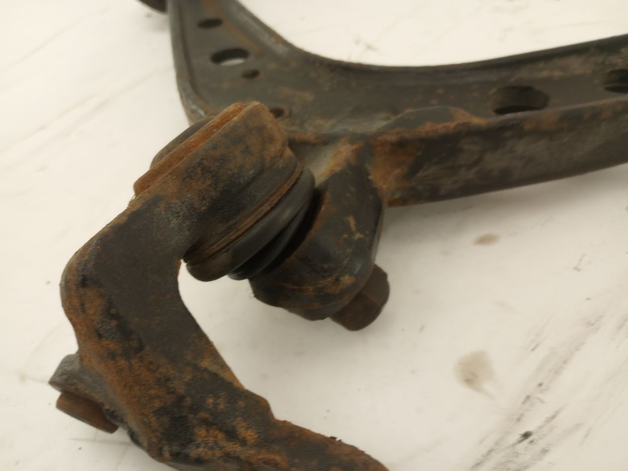 BMW 325i Front Right Lower Control Arm