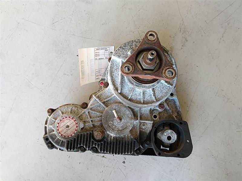 BMW 325i Transfer Case Assembly