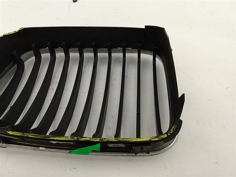 BMW 325i Pair Of Front Grilles