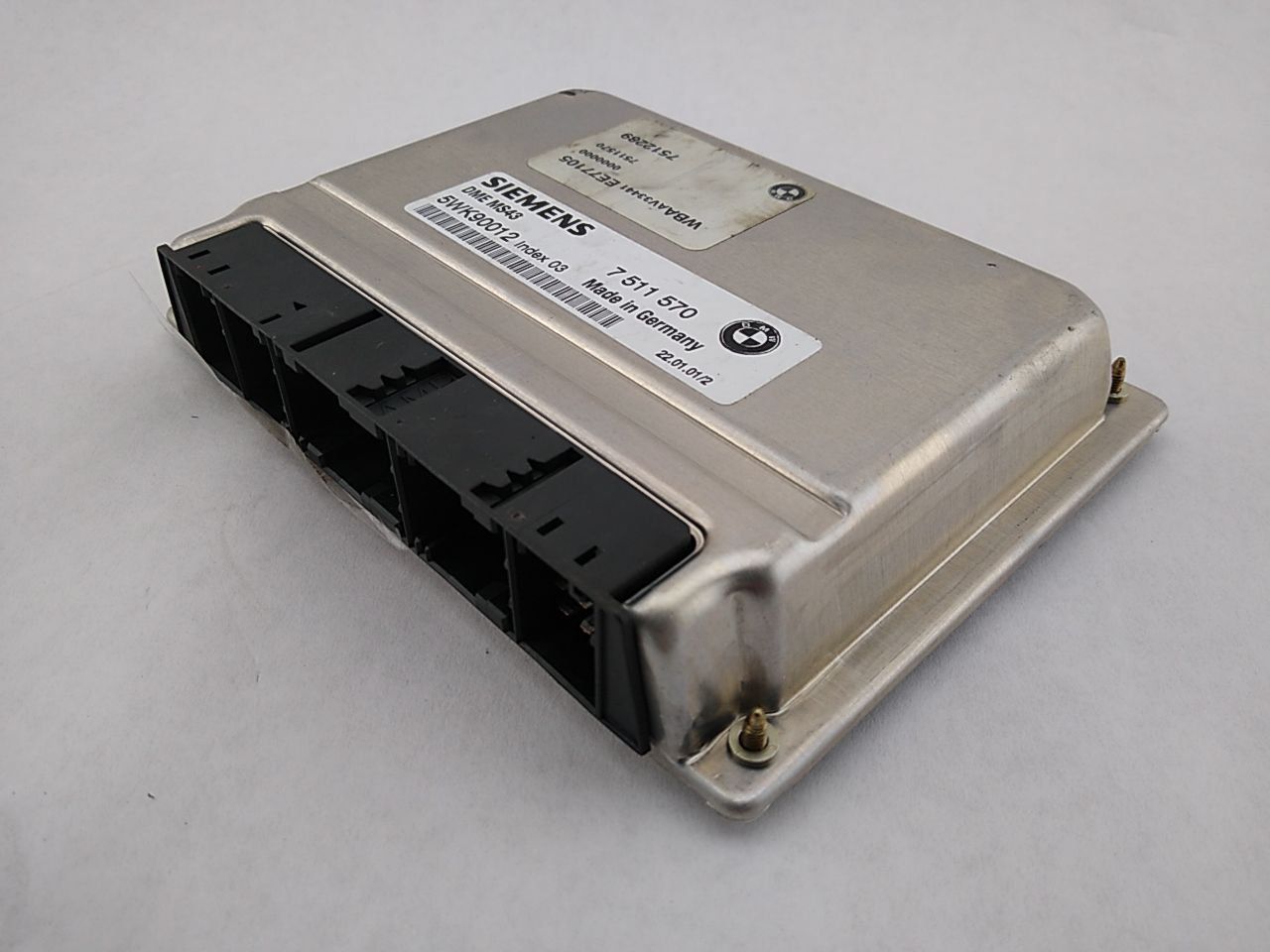 BMW 325i Engine Control Module - 0