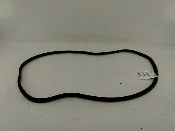 BMW 325i Rear Trunk Moulding