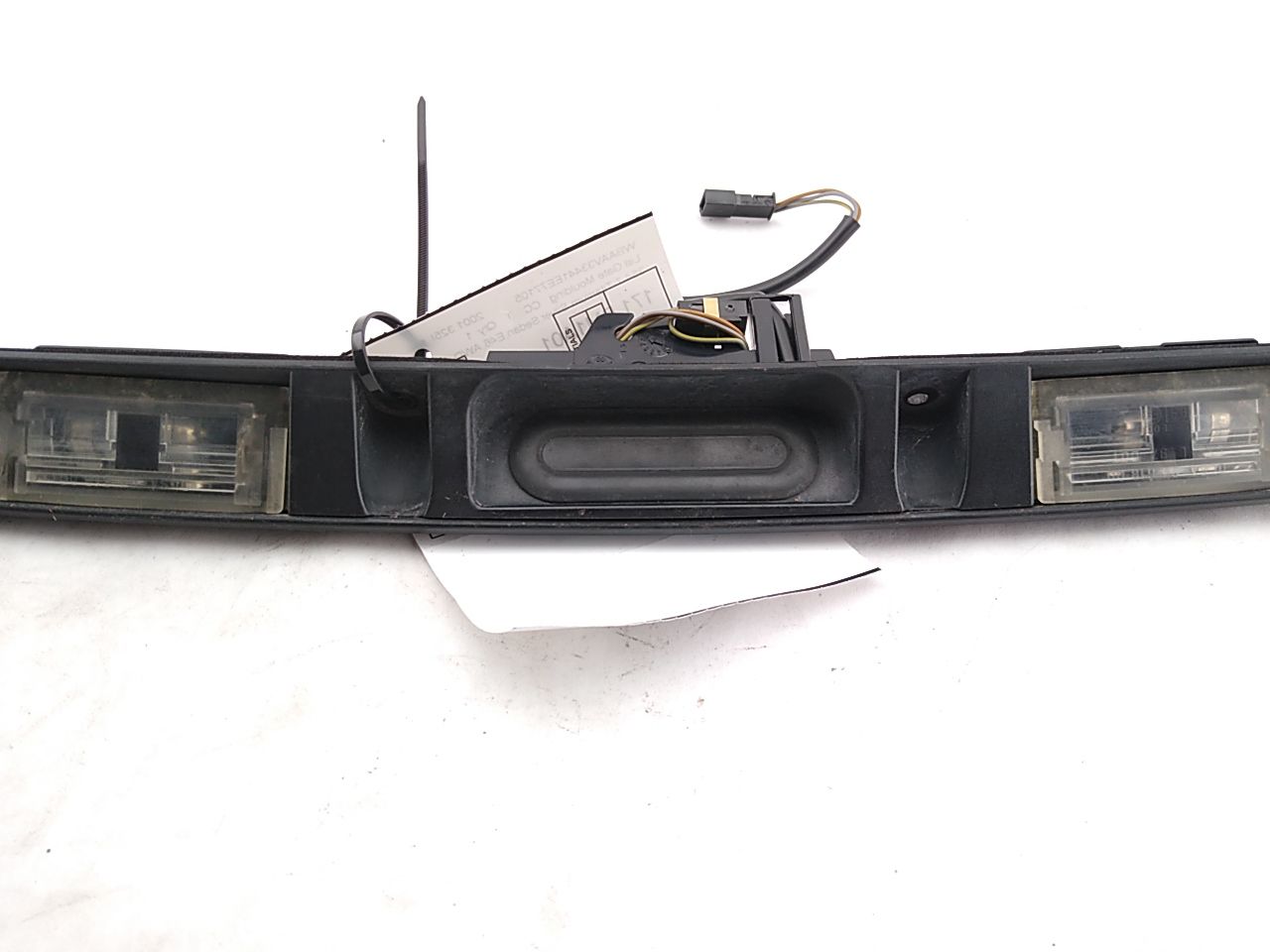 BMW 325i Trunk Lid Grip