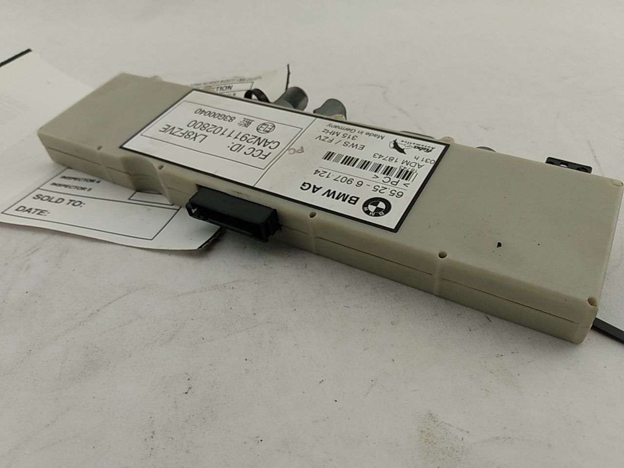 BMW 325i Antenna Amplifier