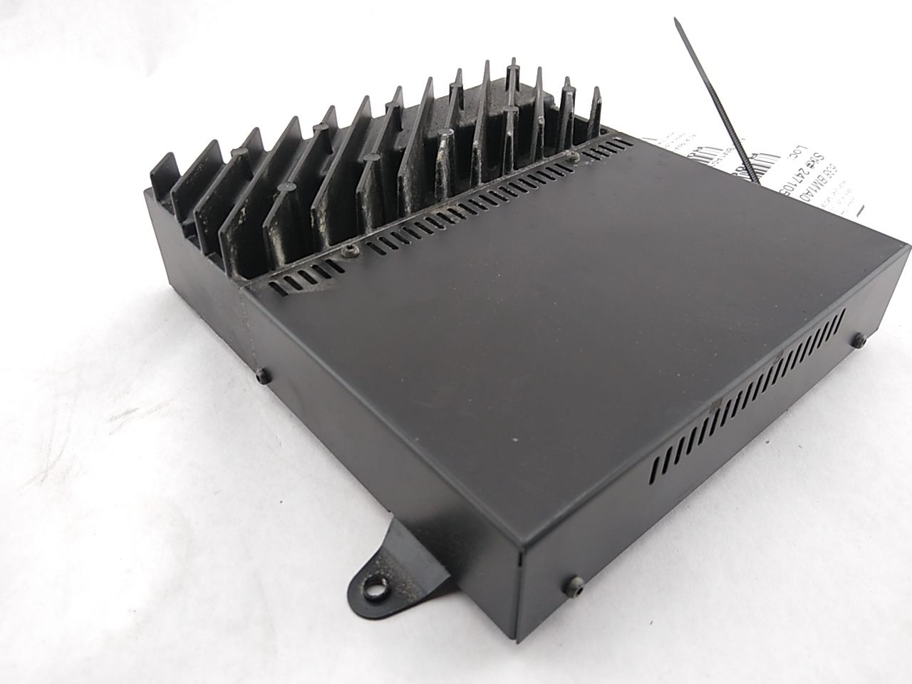 BMW 325i Radio Amplifier