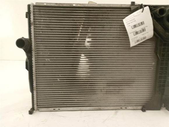 BMW 325i Aftermarket CSF Radiator