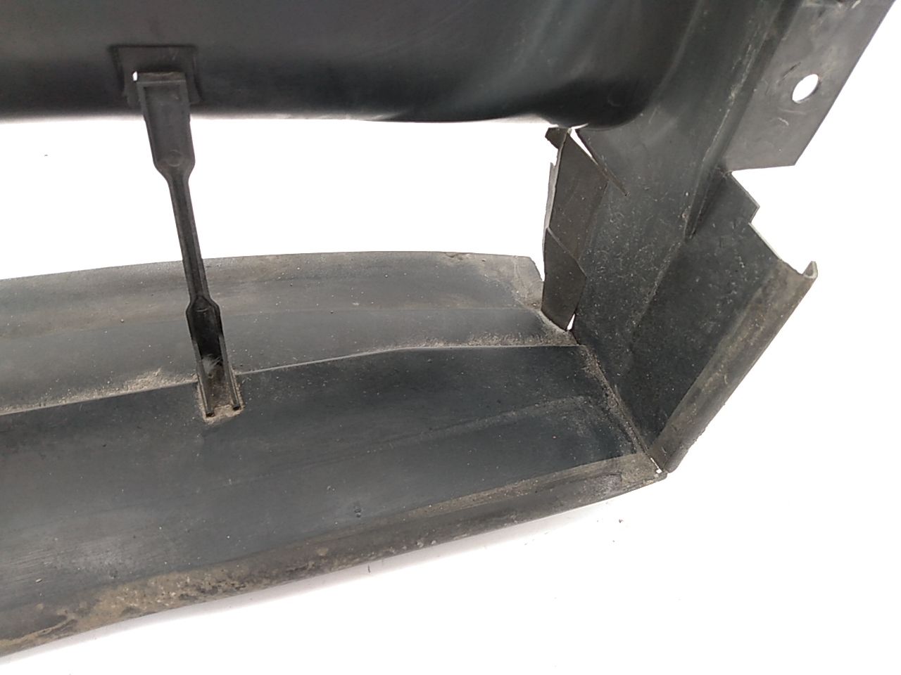 BMW 325i Air Intake Duct Trim