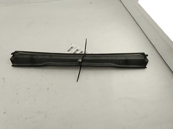 BMW 325i Microfilter Cover Trim