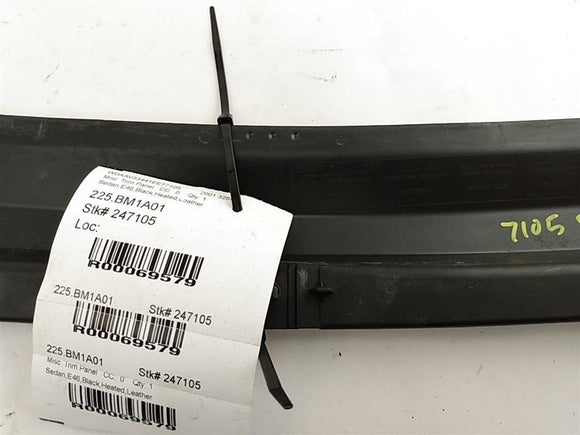 BMW 325i Microfilter Cover Trim