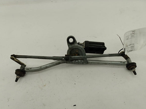 BMW 325i Windshield Wiper Transmission With Motor