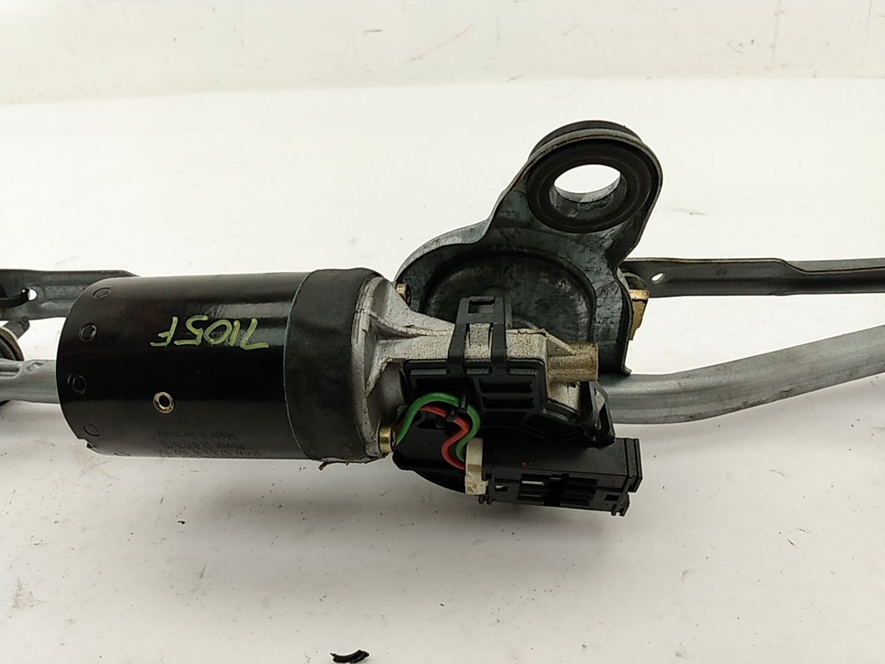 BMW 325i Windshield Wiper Transmission With Motor