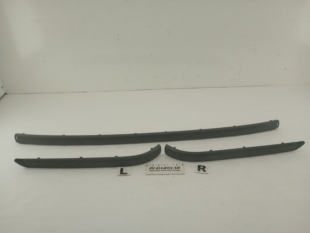 BMW 325i Rear Bumper Trim Set