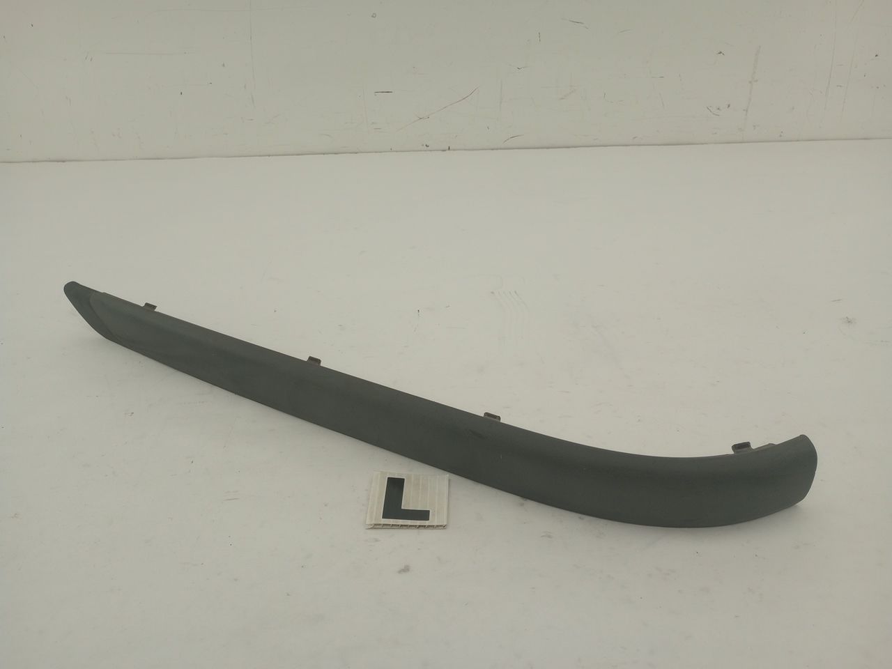 BMW 325i Rear Bumper Trim Set