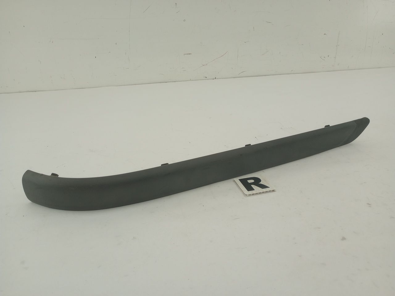 BMW 325i Rear Bumper Trim Set