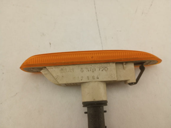 BMW 325i Pair Of Side Markers