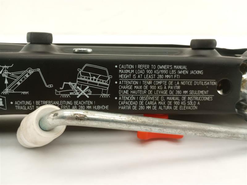 BMW 325i Spare Tire Tool Set