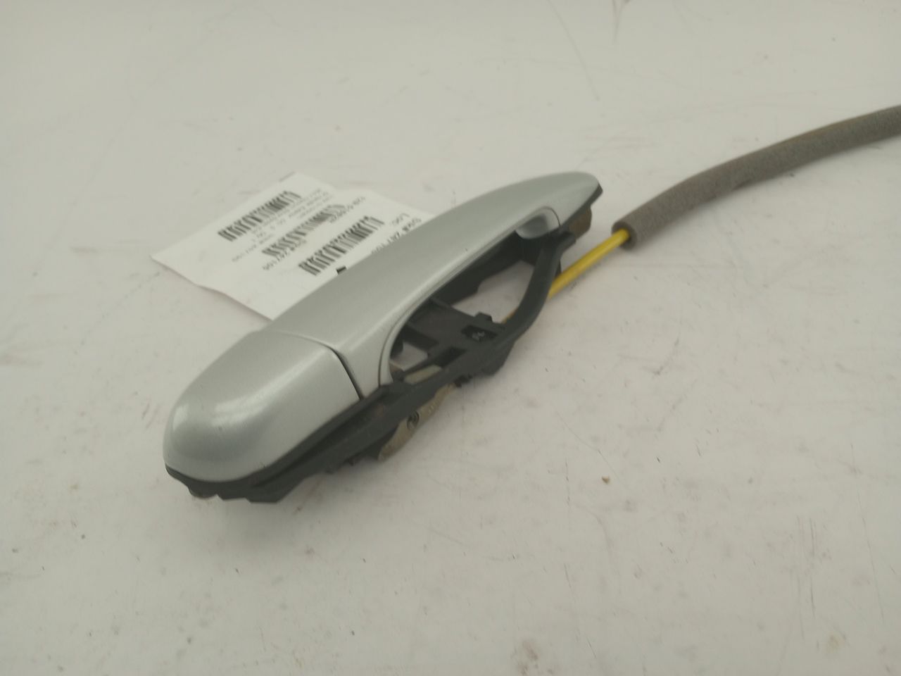 BMW 325i Front Right Exterior Door Handle