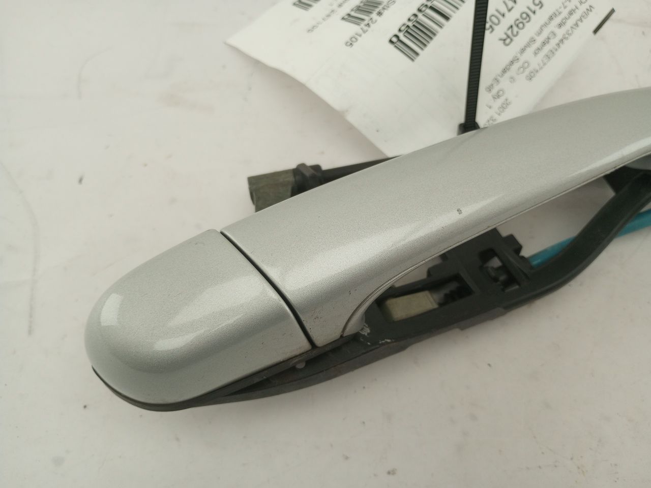 BMW 325i Rear Right Exterior Door Handle