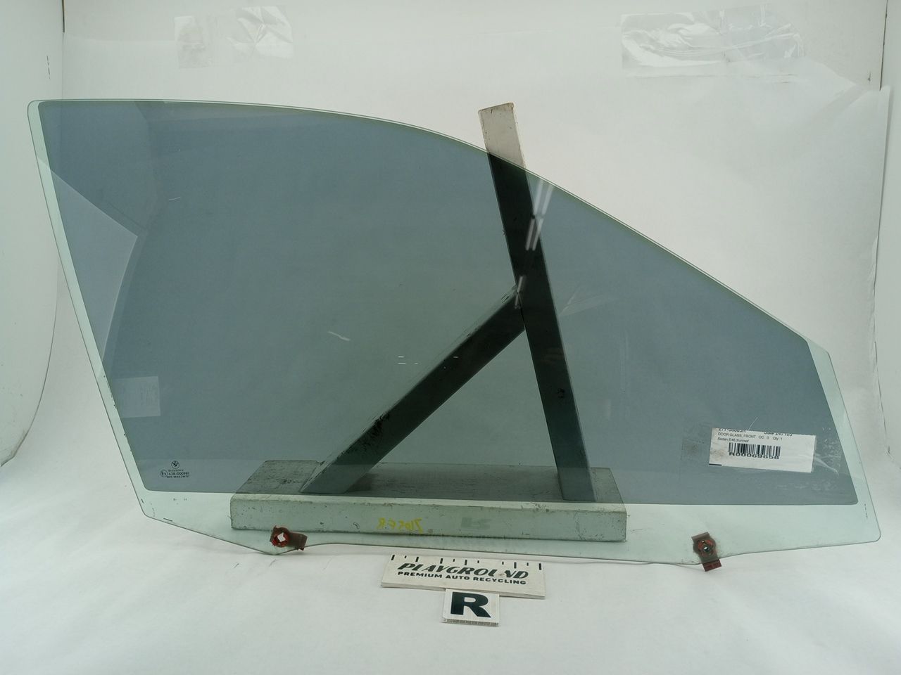 BMW 325i Front Right Door Glass