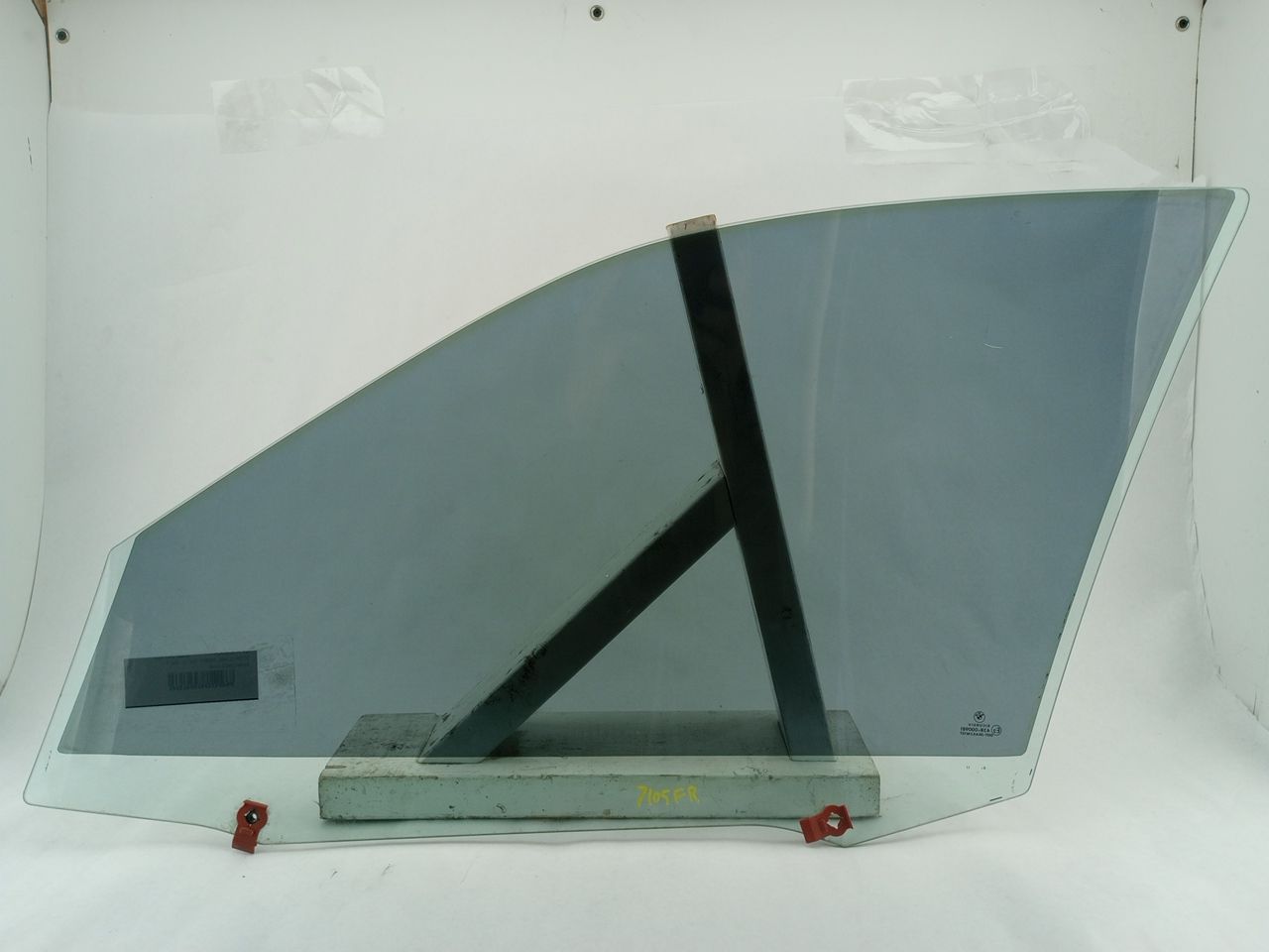 BMW 325i Front Right Door Glass - 0