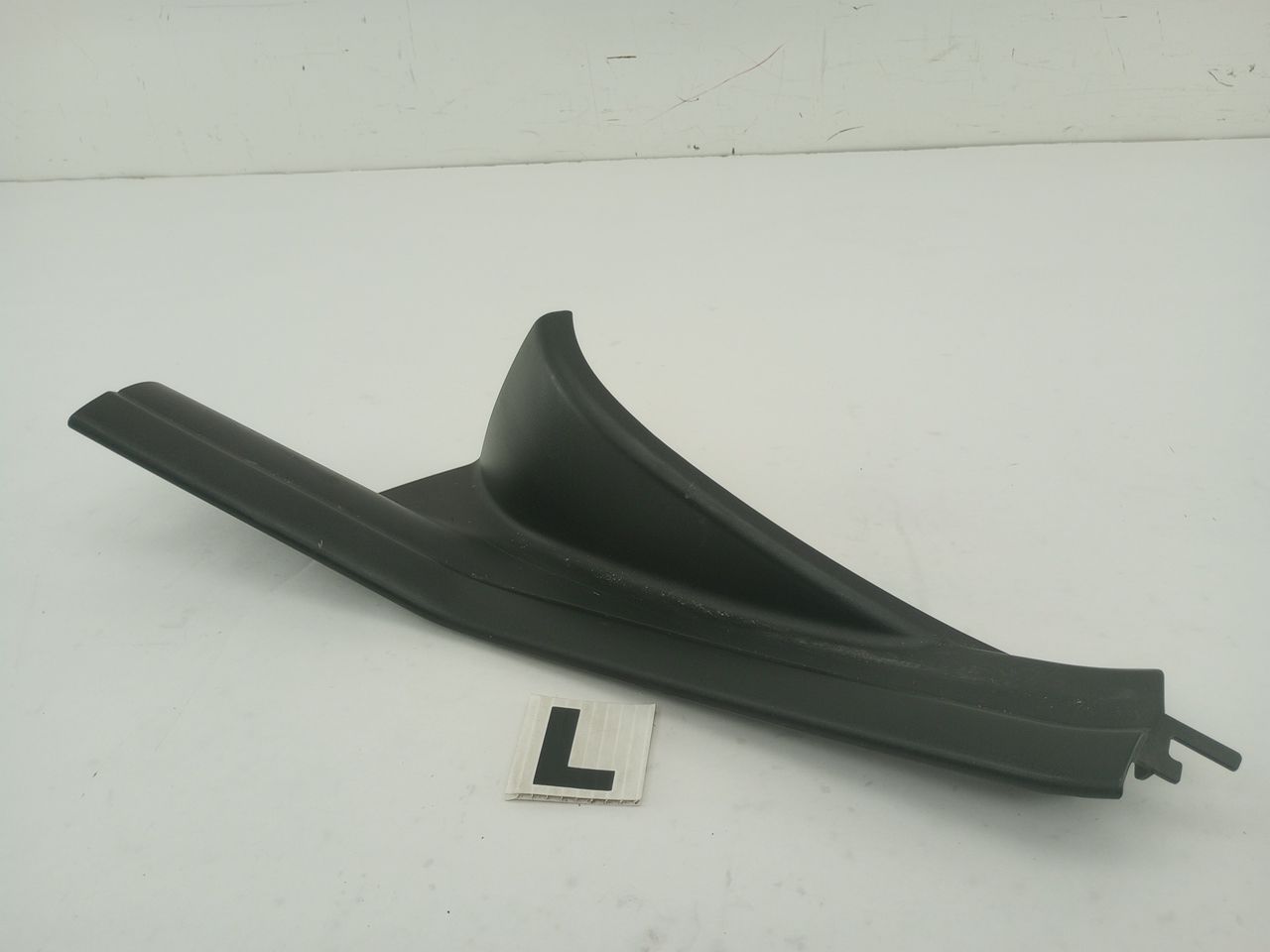 BMW 325i Inner Door Sill Trim Set