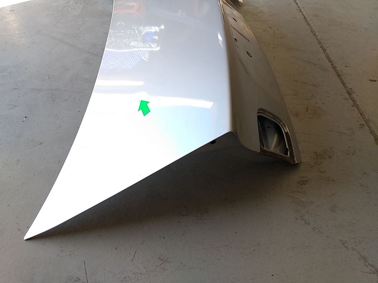 BMW 325i Decklid