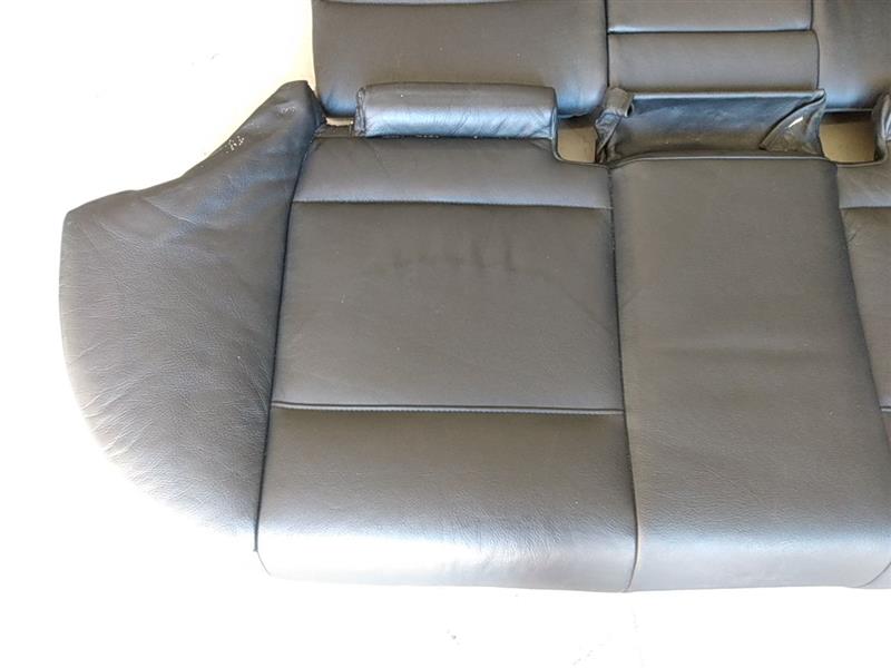 BMW 325i Rear Seat Set