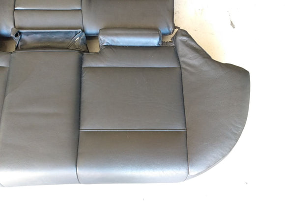 BMW 325i Rear Seat Set