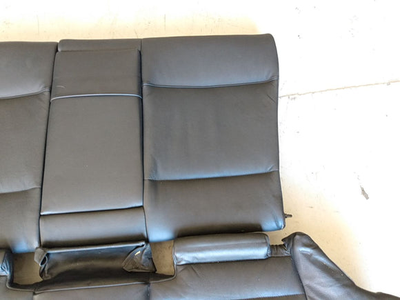 BMW 325i Rear Seat Set