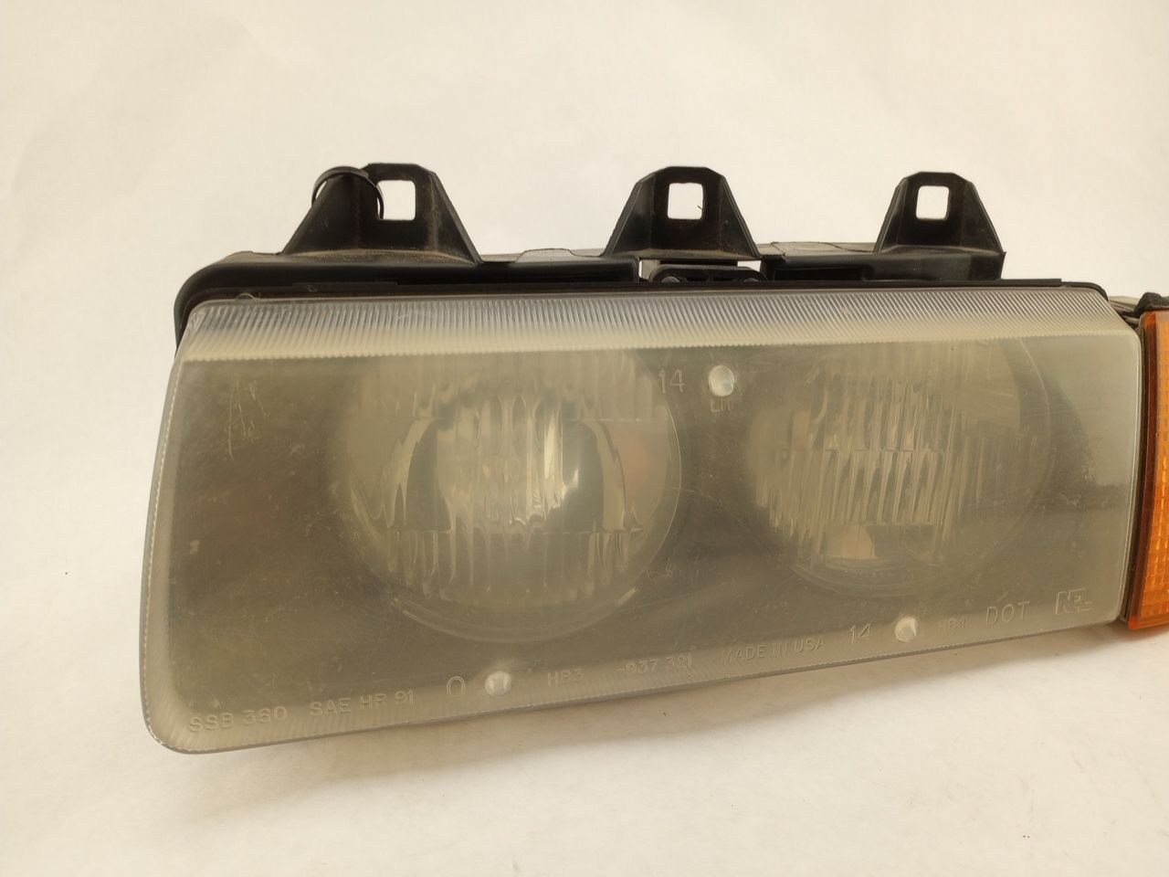 BMW 318i Front Left Headlamp