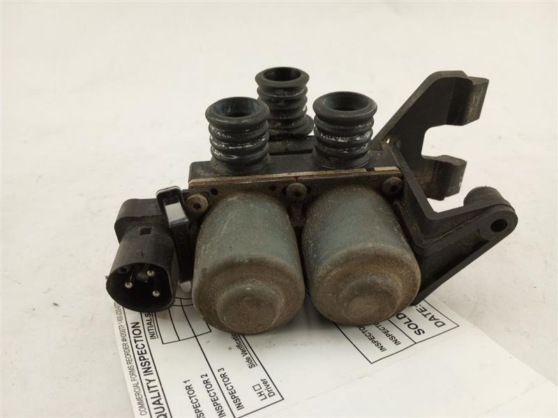 BMW 318i heater Control Valve