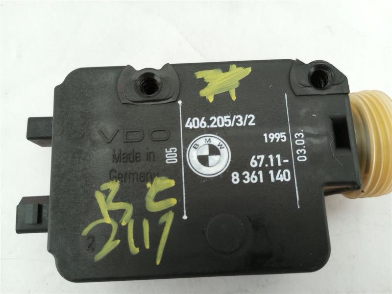 BMW 318i Trunk Lid Central Locking Actuator Motor