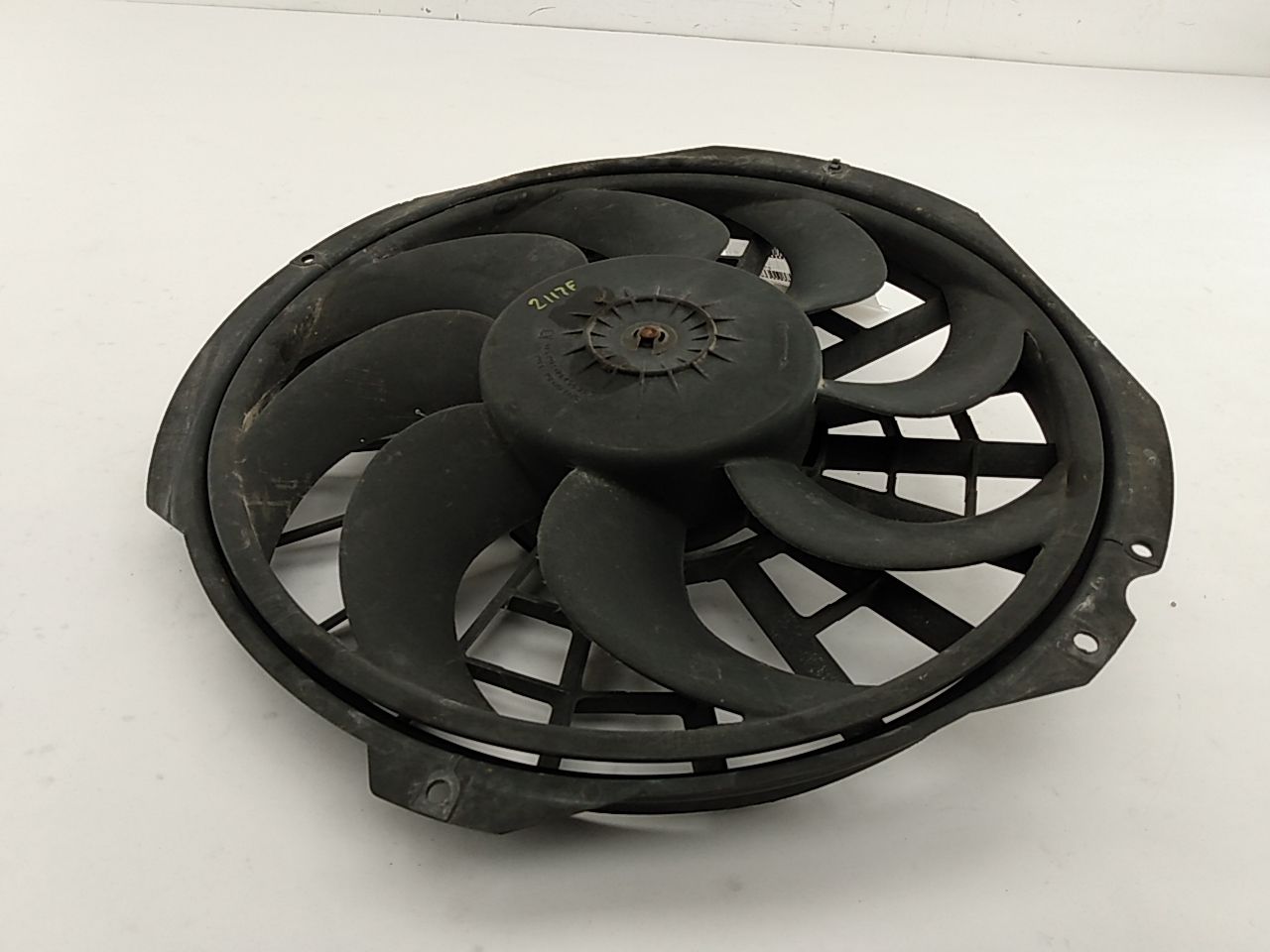 BMW 318i Radiator Condenser Fan