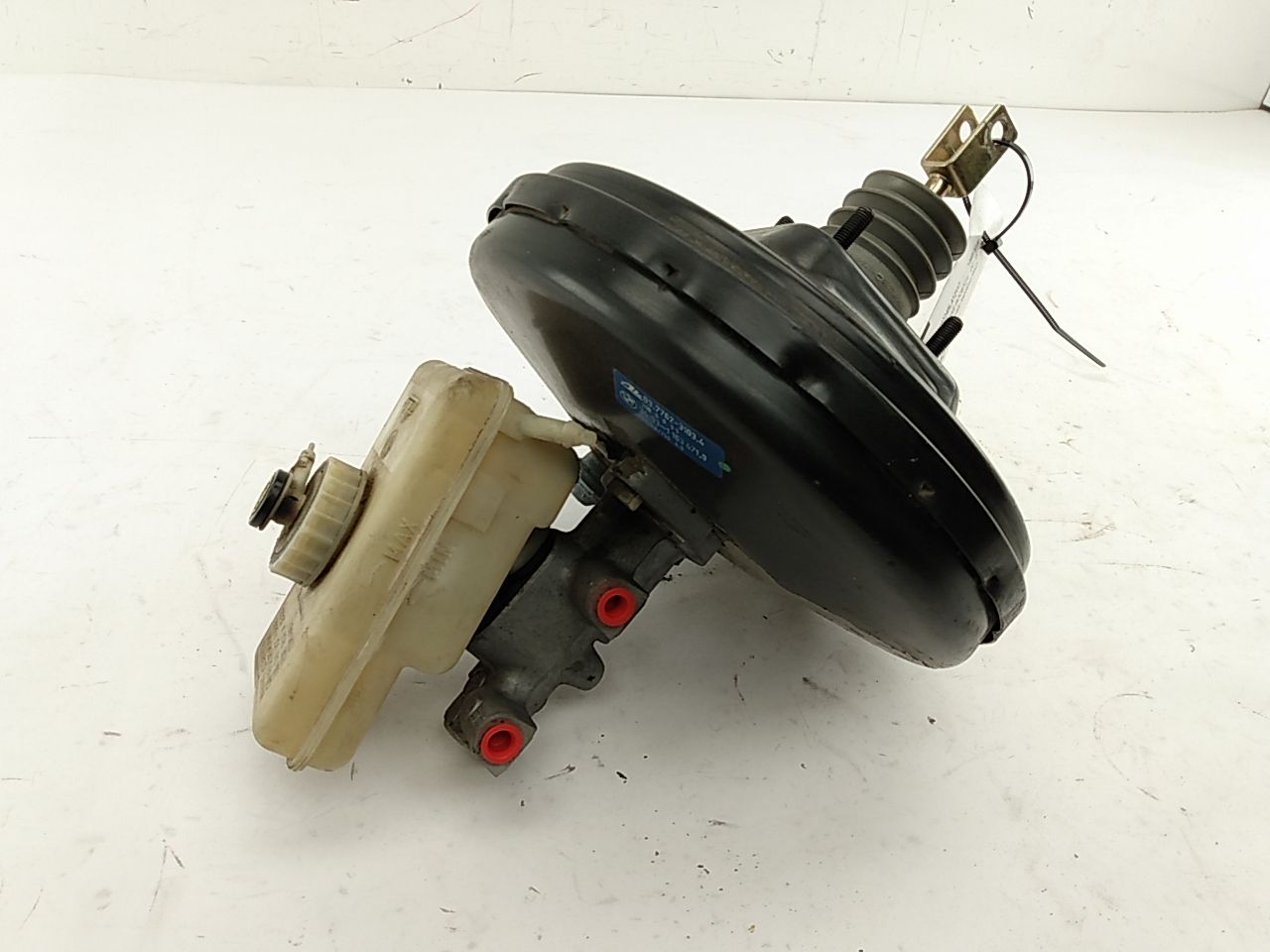 BMW 318i Power Brake Booster