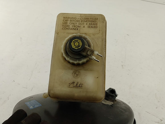 BMW 318i Power Brake Booster
