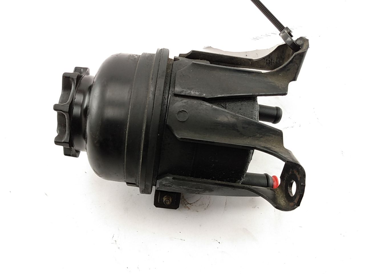 BMW 318i Power Steering Fluid Reservoir