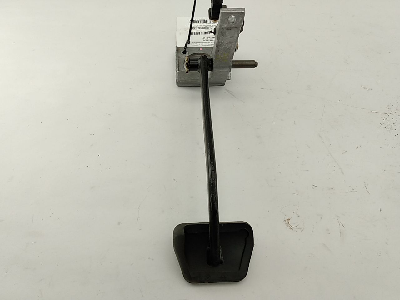 BMW 318i Brake Pedal Assembly