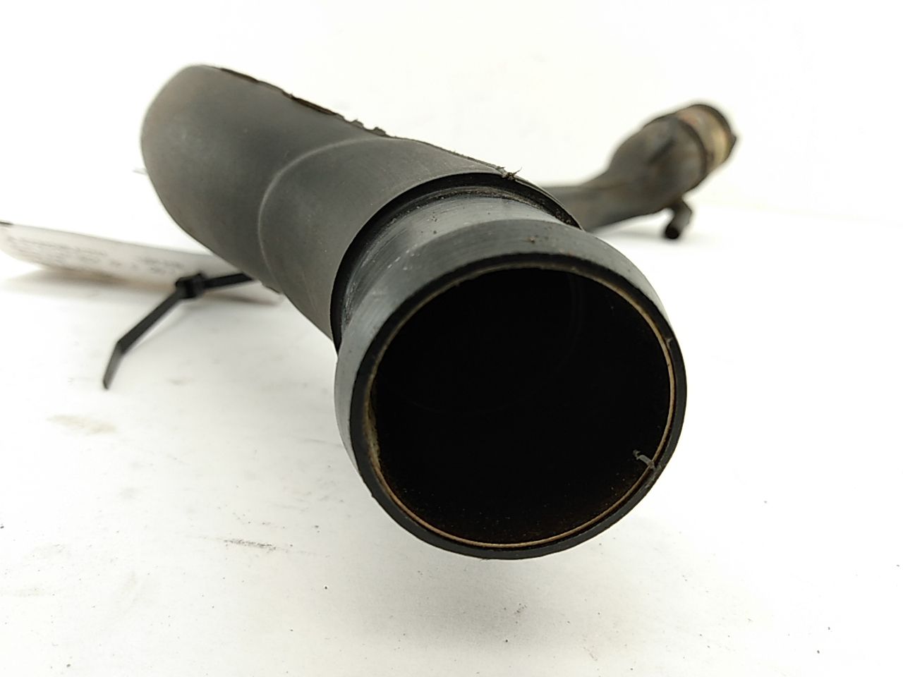 BMW 318i Fuel Filler Neck