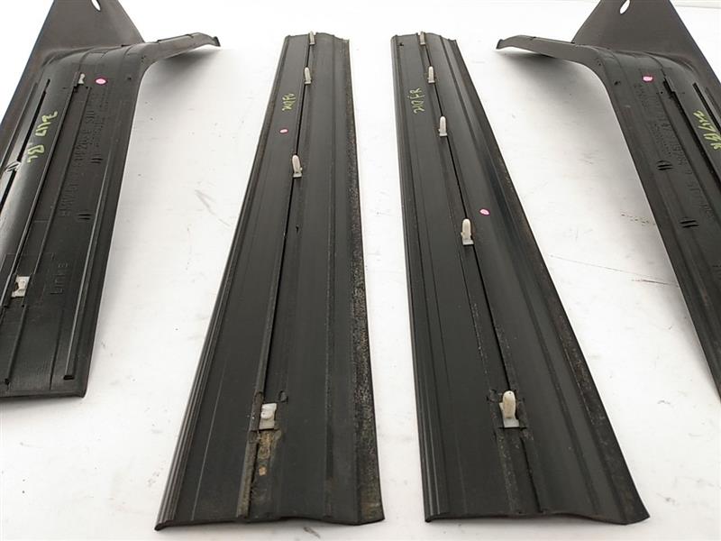 BMW 318i Door Sill Trim Set