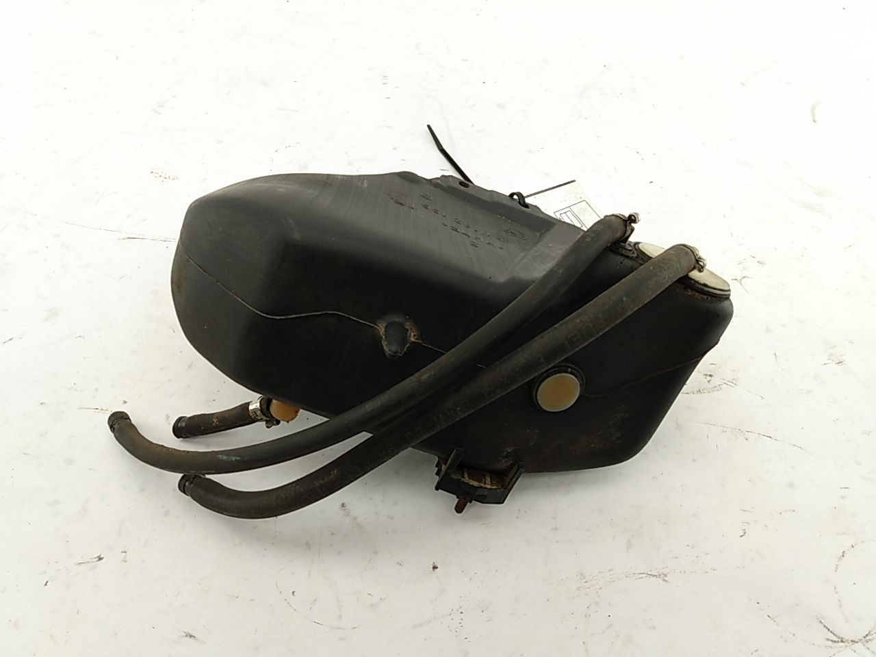 BMW 318i Fuel Vapor Expansion Tank