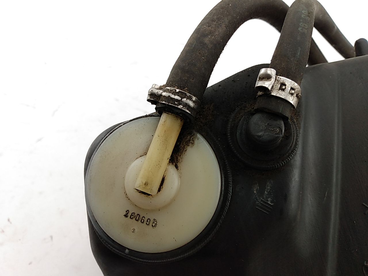 BMW 318i Fuel Vapor Expansion Tank