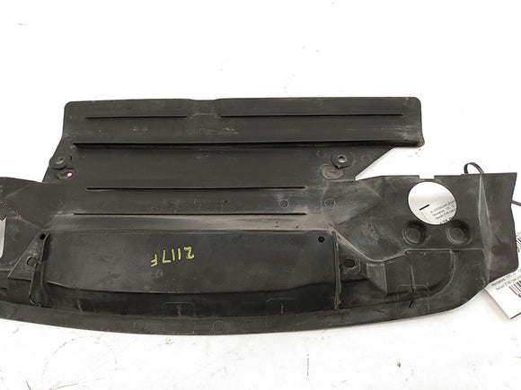 BMW 318i Radiator Cover